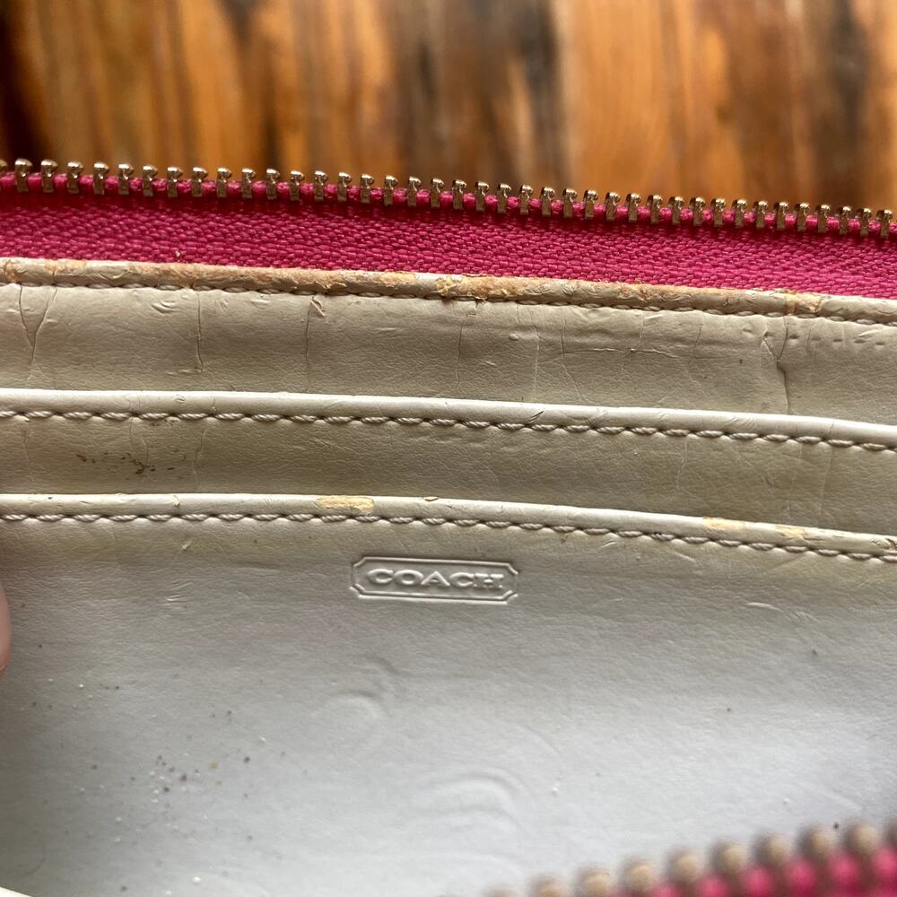 Coach Fuchsia Ashley Wristlet Wallet - Picture 4 of 4